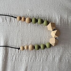 Mom Necklace "Wood and Me" By Pois Et Mois - Mint